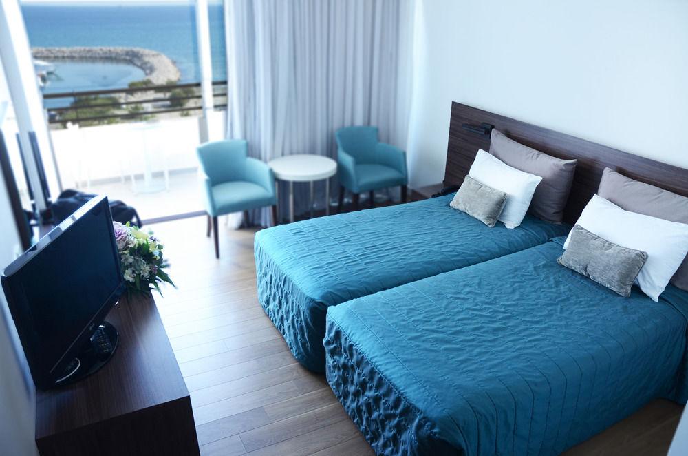 Sun Hall Hotel Larnaca Ngoại thất bức ảnh